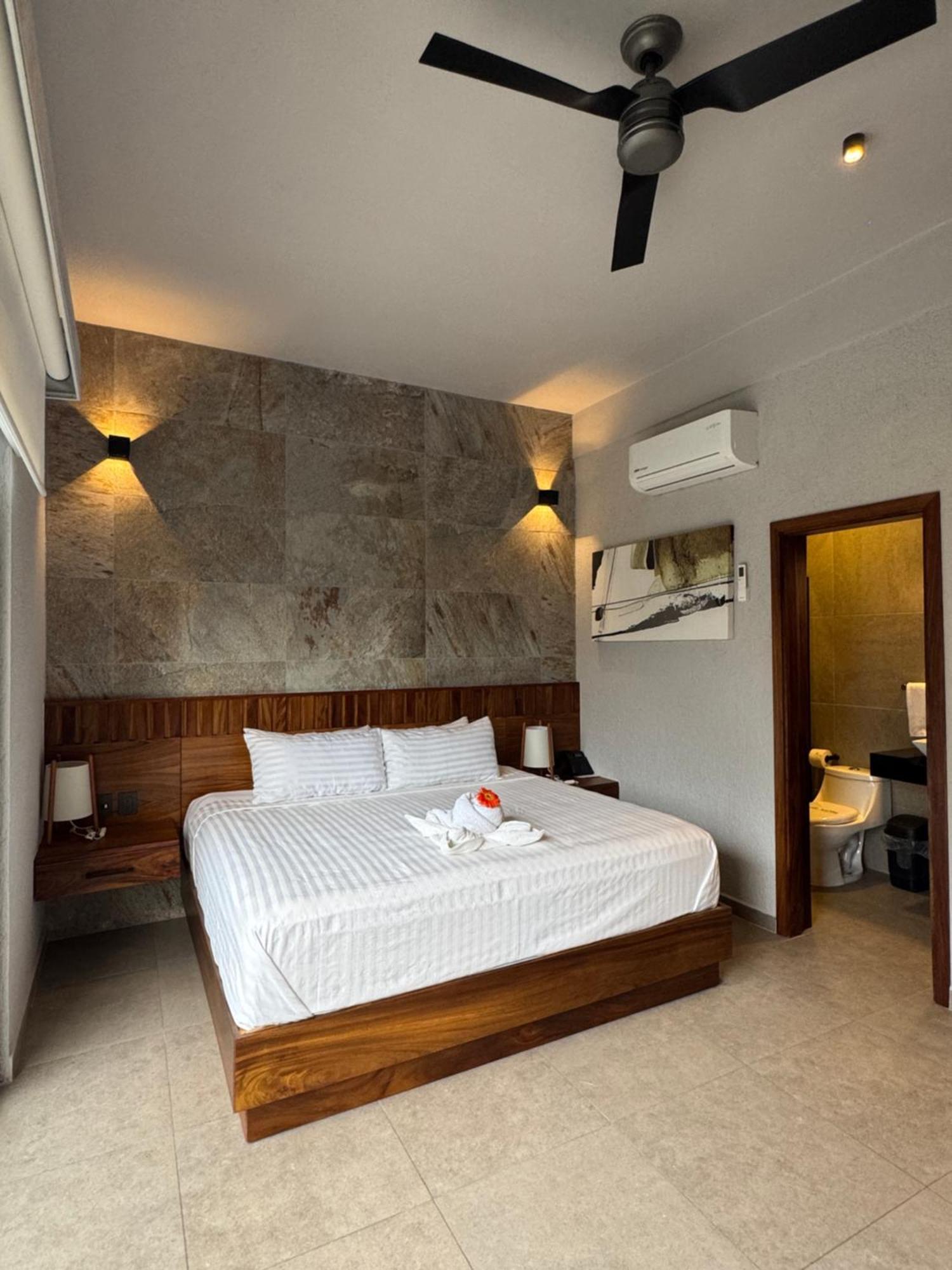 Sophie Hotel Boutique Crucecita  المظهر الخارجي الصورة